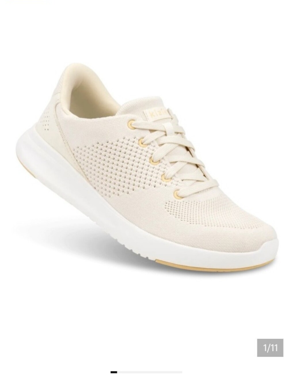 Like New Kizik Lima White Cream Sneakers